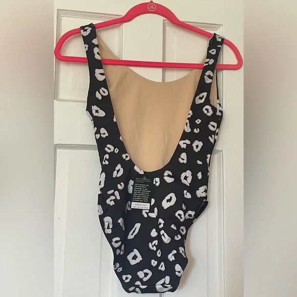 BNWT! ONZIE, High Leg One Piece, bathing suit, black, white & tan leopard print - Picture 7 of 12